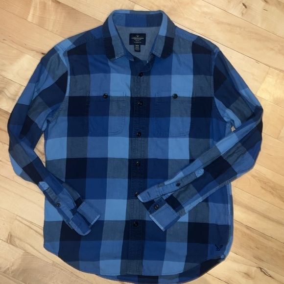 Men’s American Eagle Button Down Shirt​ - Picture 2 of 3